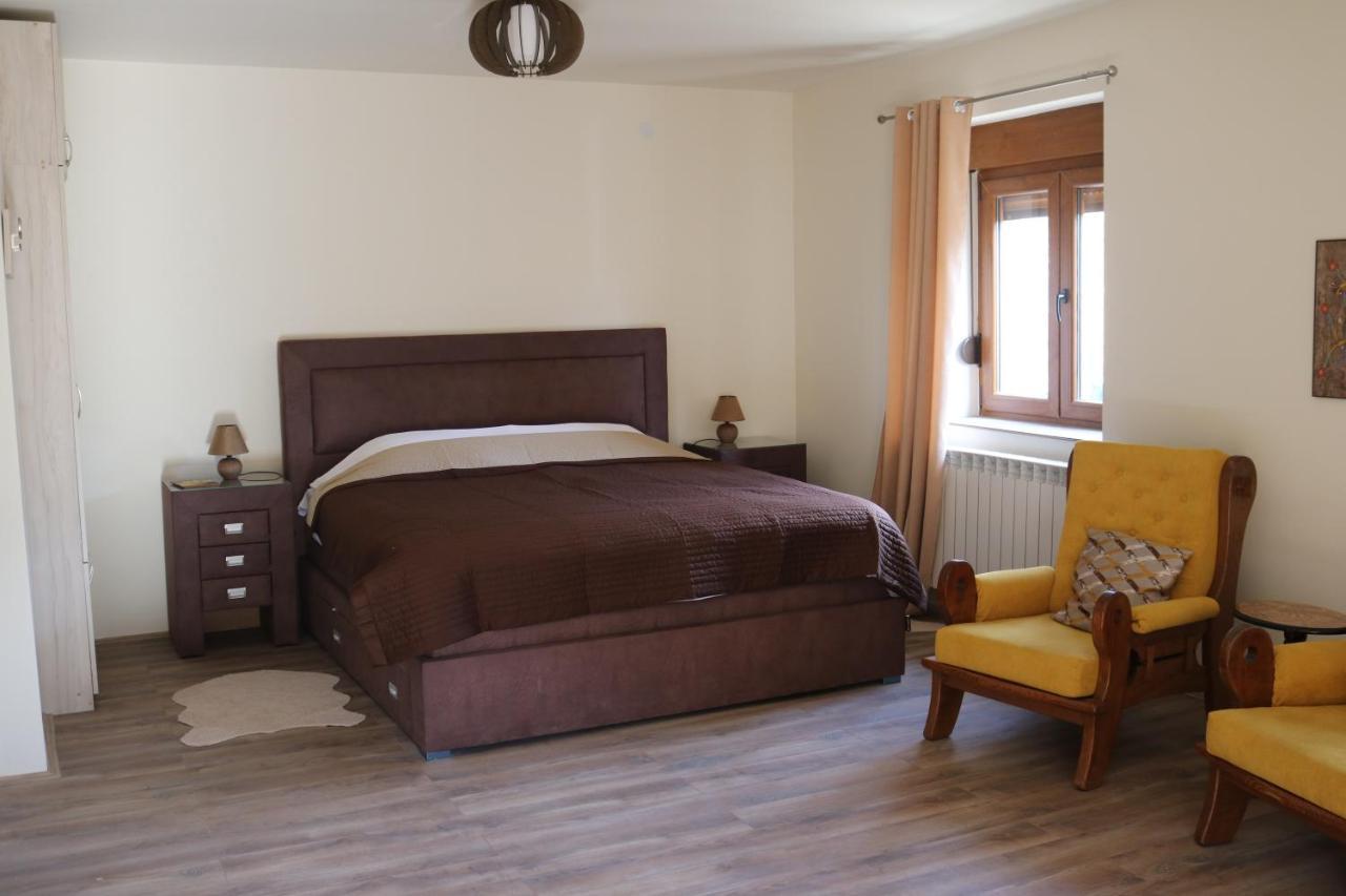 Andrijevica Zvjezdana Dolina Garni Hotel מראה חיצוני תמונה